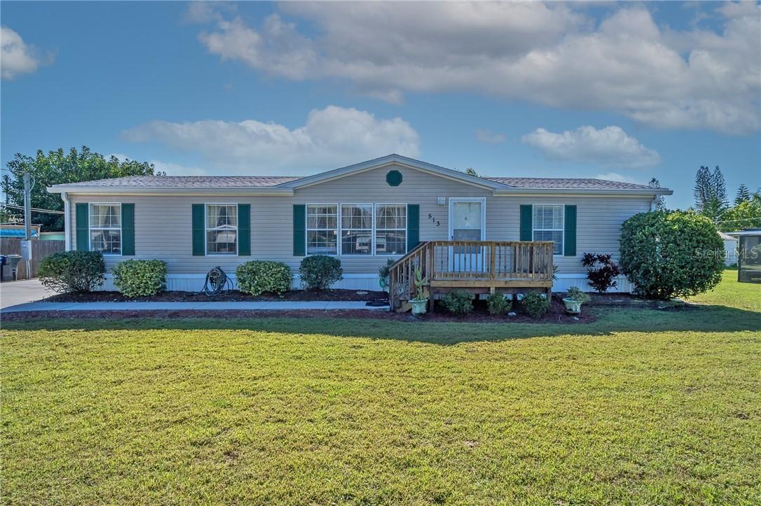 513 N Domino Dr., Ruskin, FL 33570