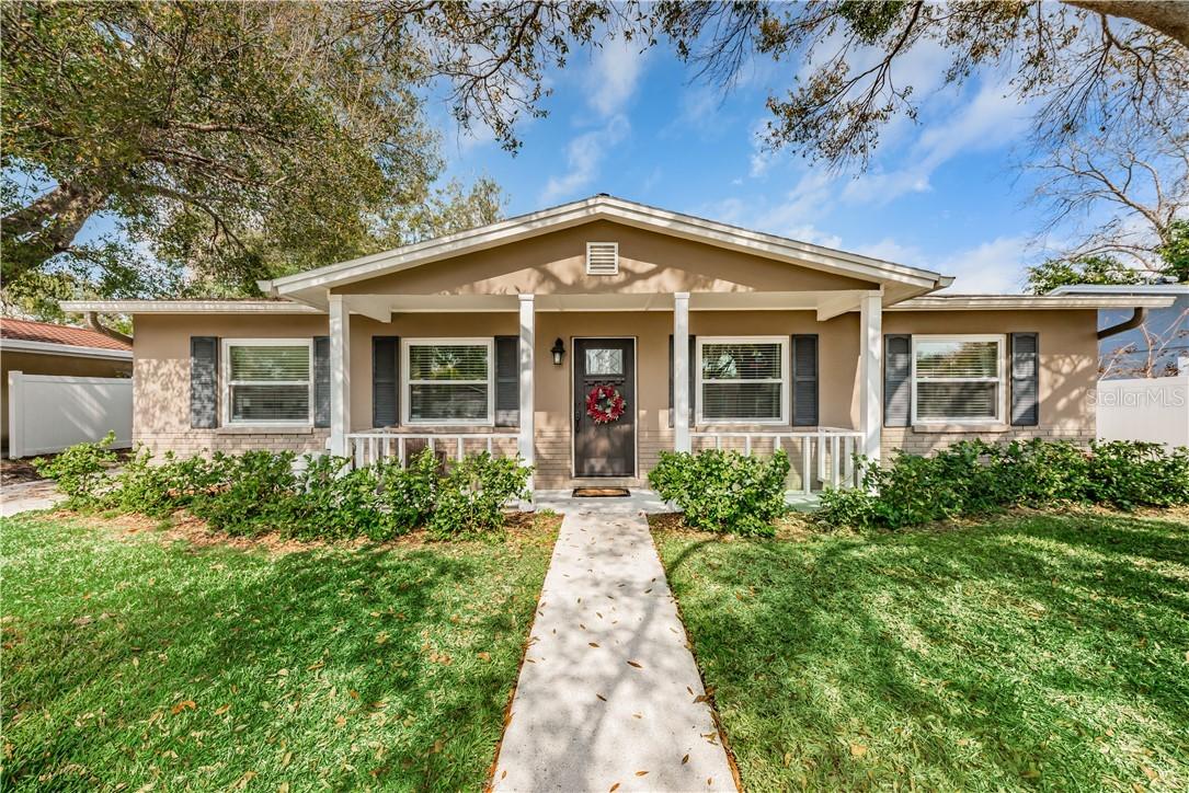 2909 W Winthrop Rd., Tampa, FL 33611