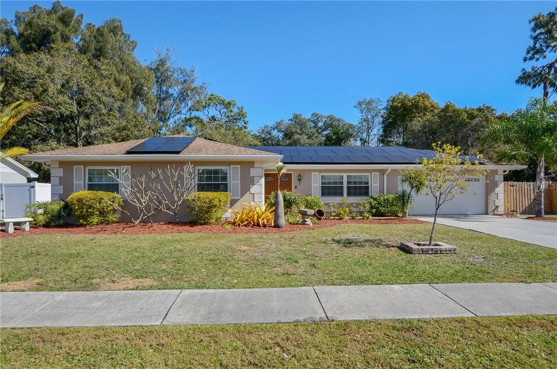 232 Van Gogh Cir., Brandon, FL 33511