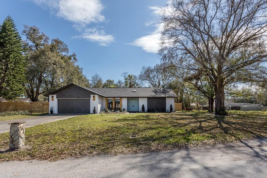 3260 Grove Pl., Land O Lakes, FL 34639