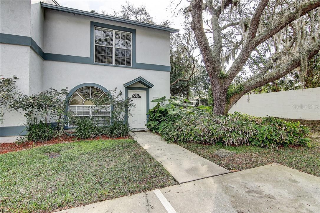 605 Bainbridge Dr., Brandon, FL 33511