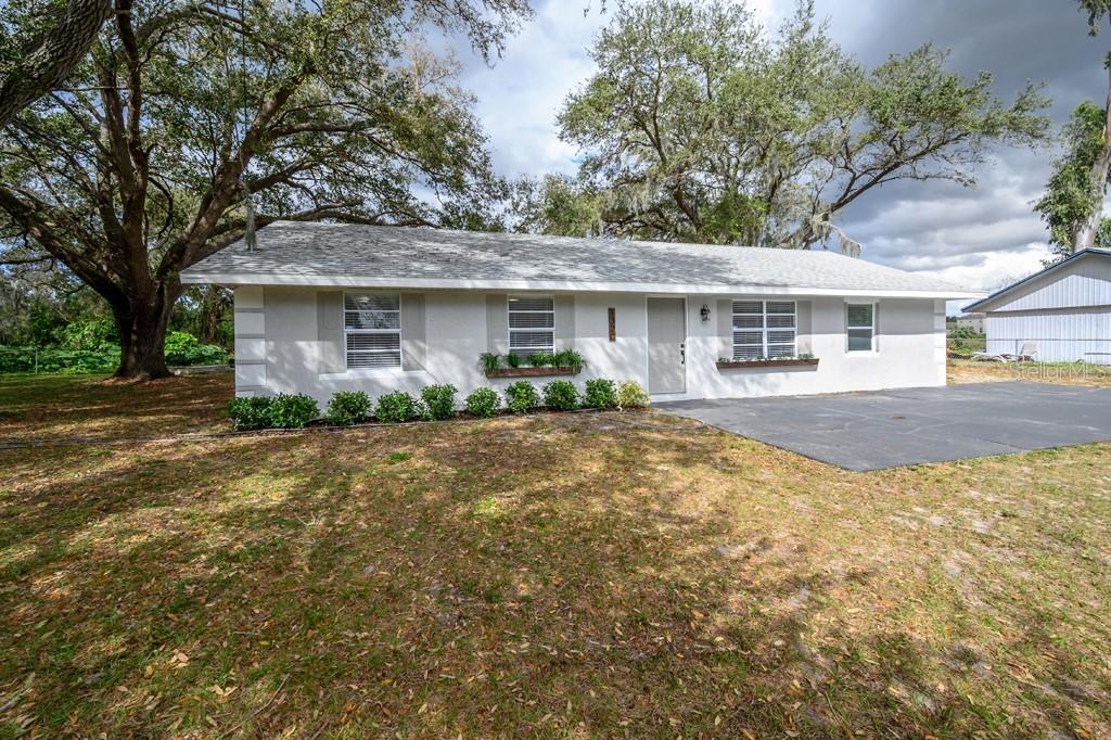 1320 Atlantic Dr., Ruskin, FL 33570