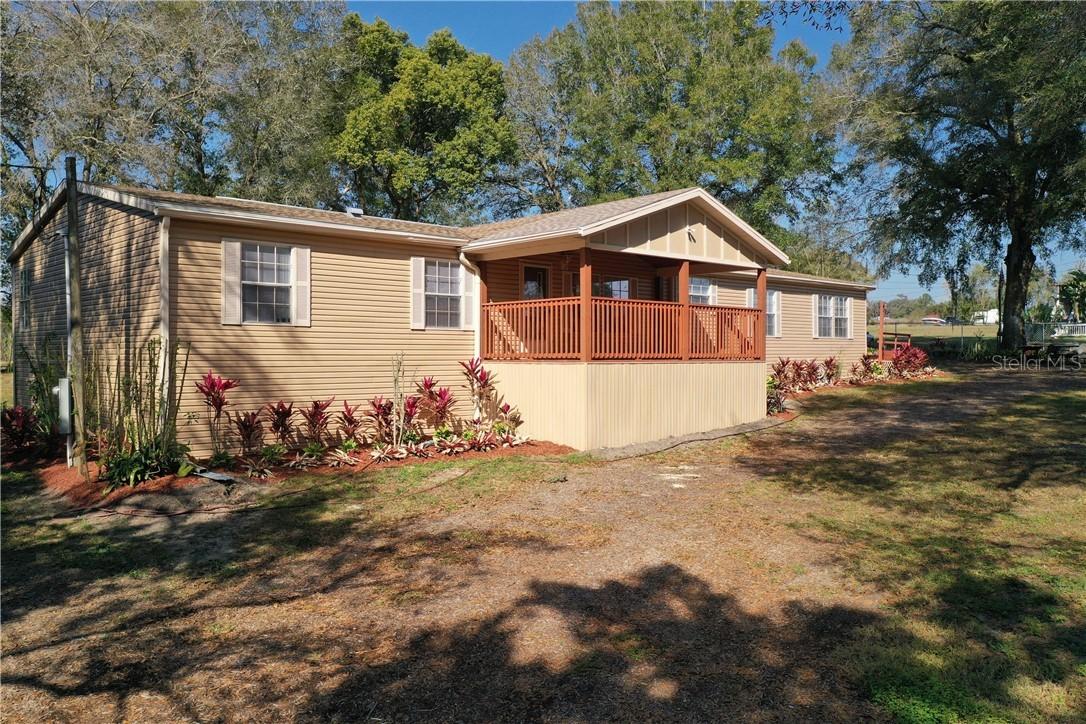 7413 Fort King Rd., Zephyrhills, FL 33541