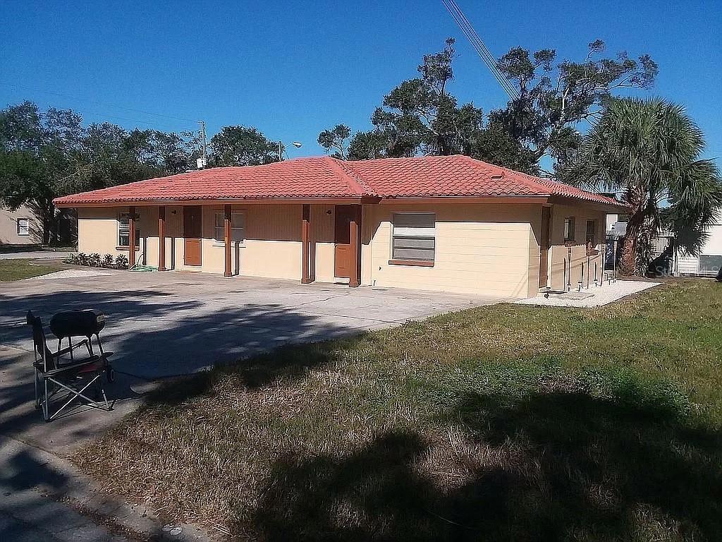 900 Hawkins St., Clearwater, FL 33756