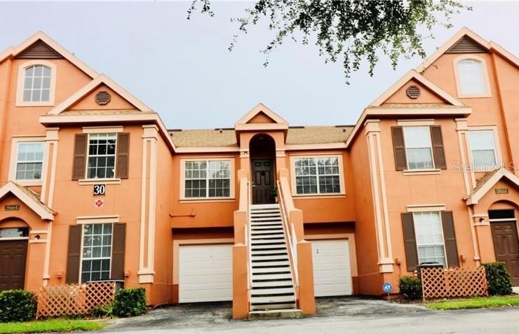 9666 Lake Chase Island Way, Tampa, FL 33626