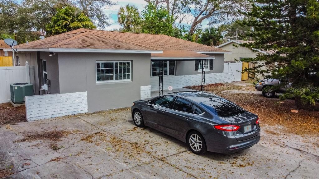 6357 17th Ave., St Petersburg, FL 33710