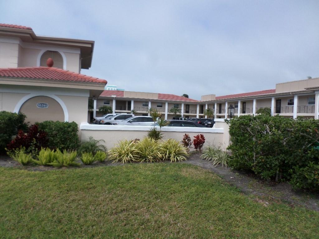 10280 Imperial Point Dr. #19, Largo, FL 33774
