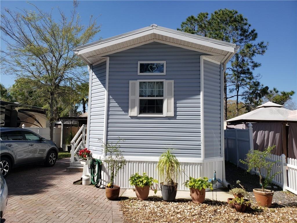 20300 Leonard Rd. #2, Lutz, FL 33558