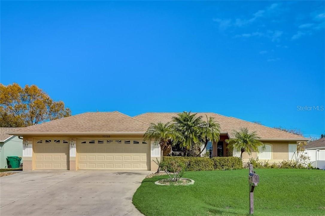 10268 Alexandria Ave., Englewood, FL 34224