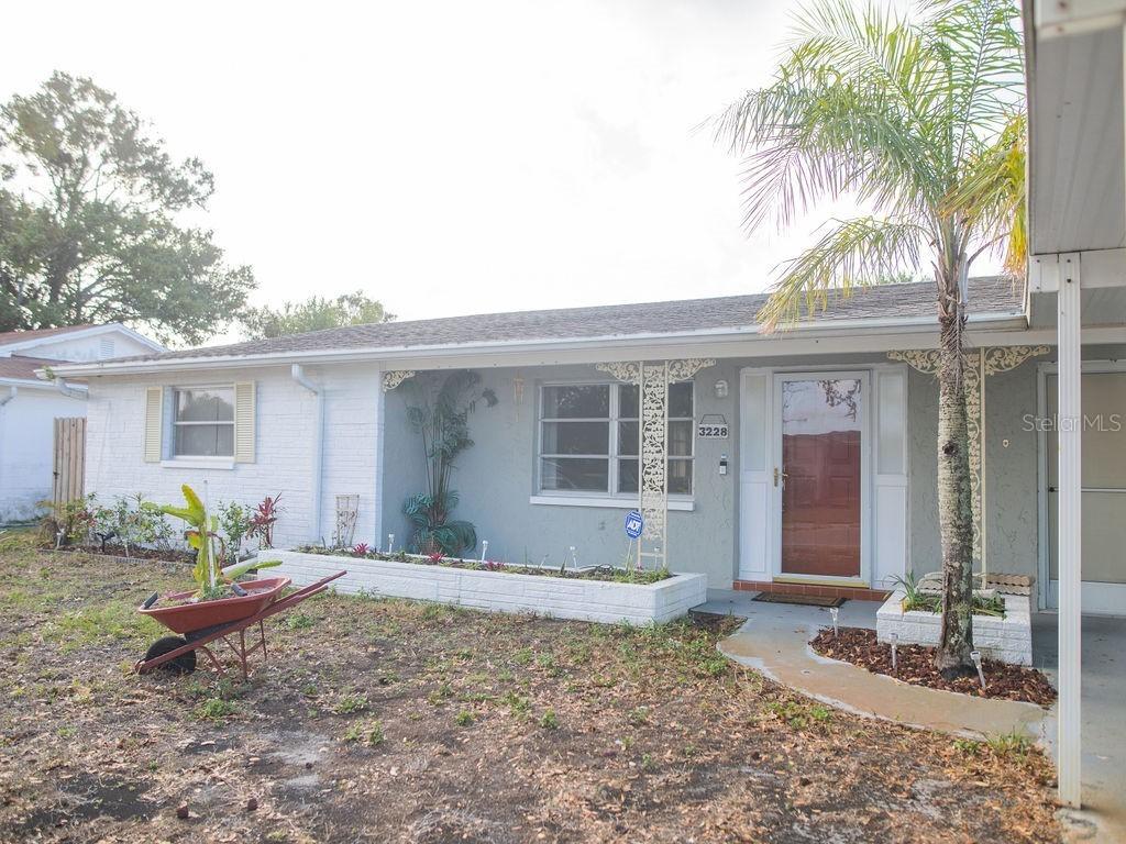 3228 Brompton Dr., Holiday, FL 34691
