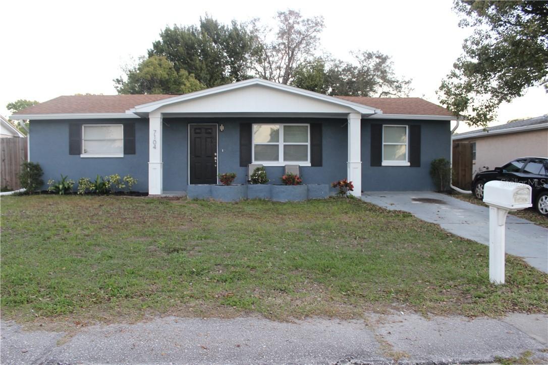 7104 Fox Hollow Dr., Port Richey, FL 34668