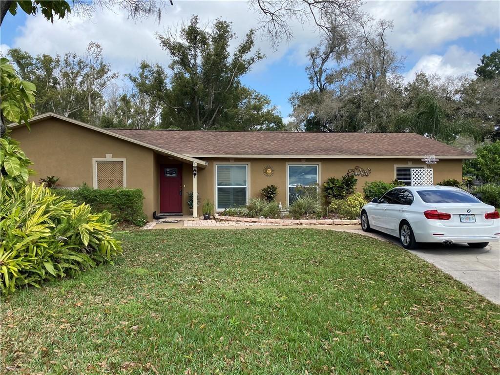 1202 Wildrose Dr., Lutz, FL 33549
