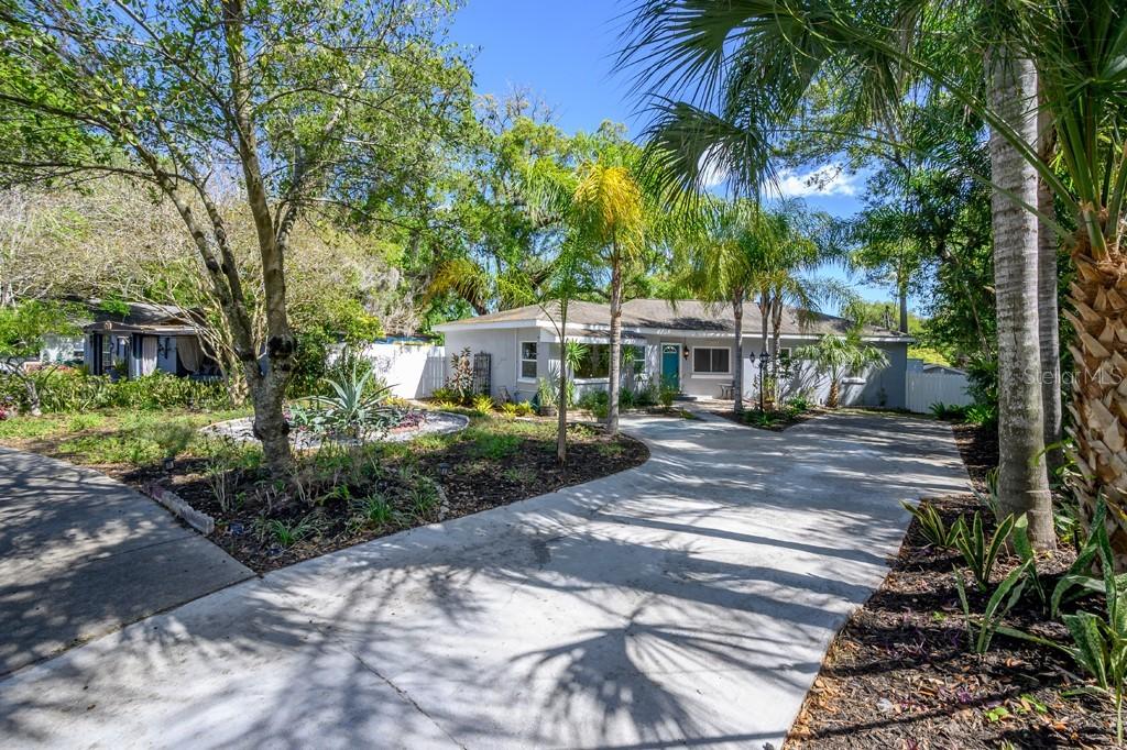 7301 N 13th St., Tampa, FL 33604