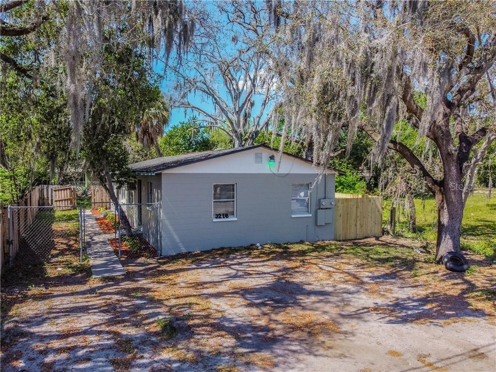 3216 N 48th St., Tampa, FL 33605