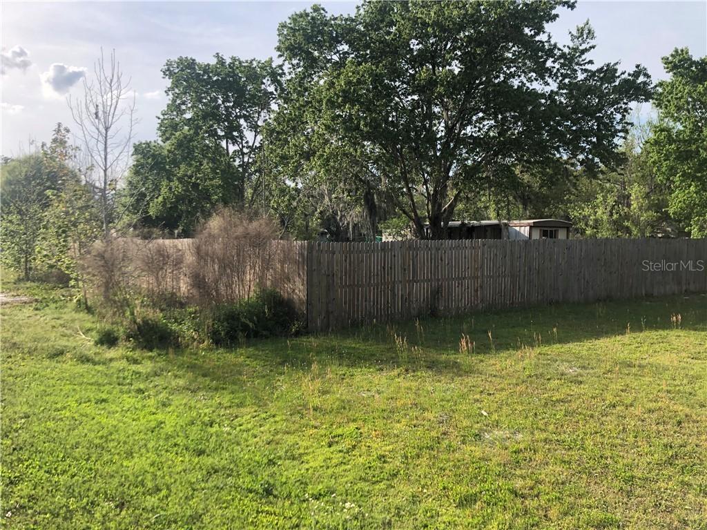 26729 Glenwood Dr., Zephyrhills, FL 33544