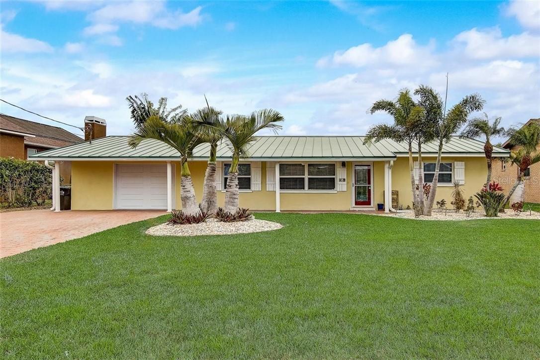 759 Kingston Ct., Apollo Beach, FL 33572