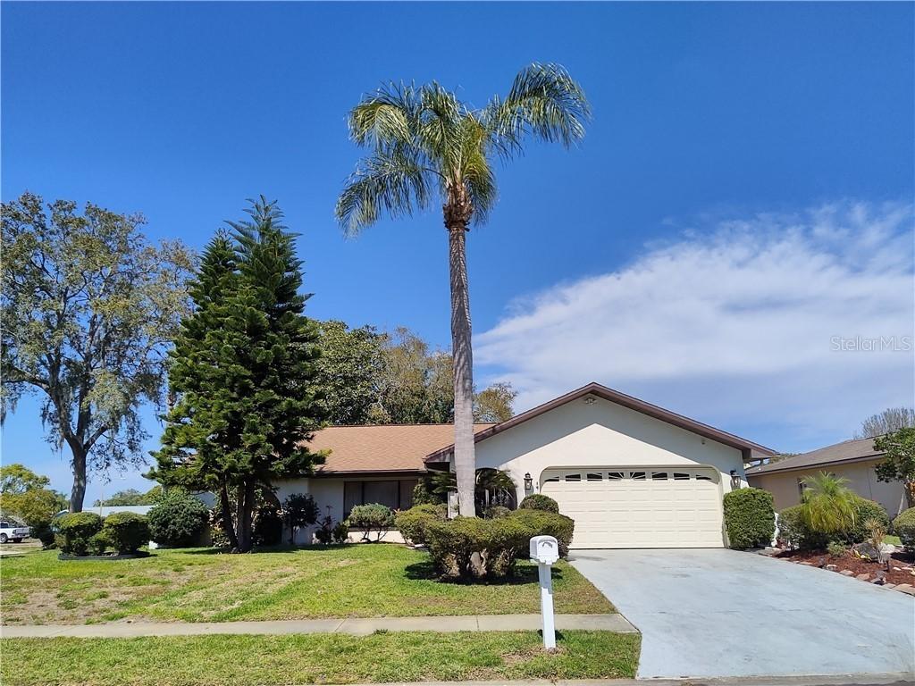 8001 Woodbrook Ct., Hudson, FL 34667
