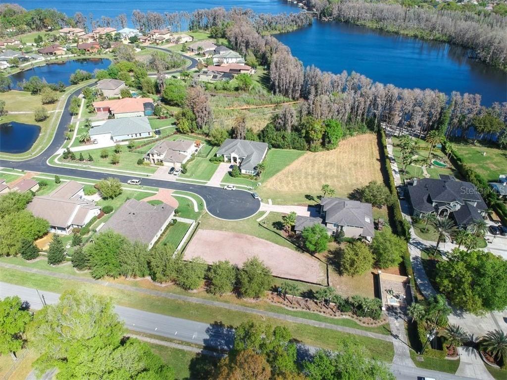 21206 Ski Way, Land O Lakes, FL 34638