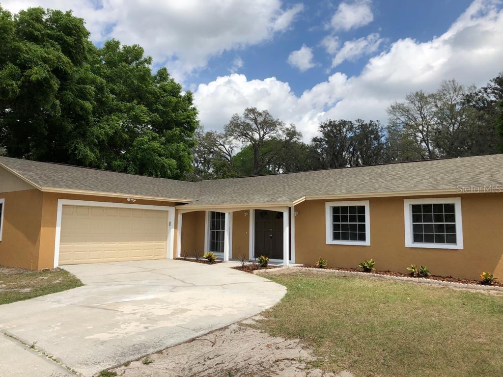 3613 Woodhill Dr., Brandon, FL 33511