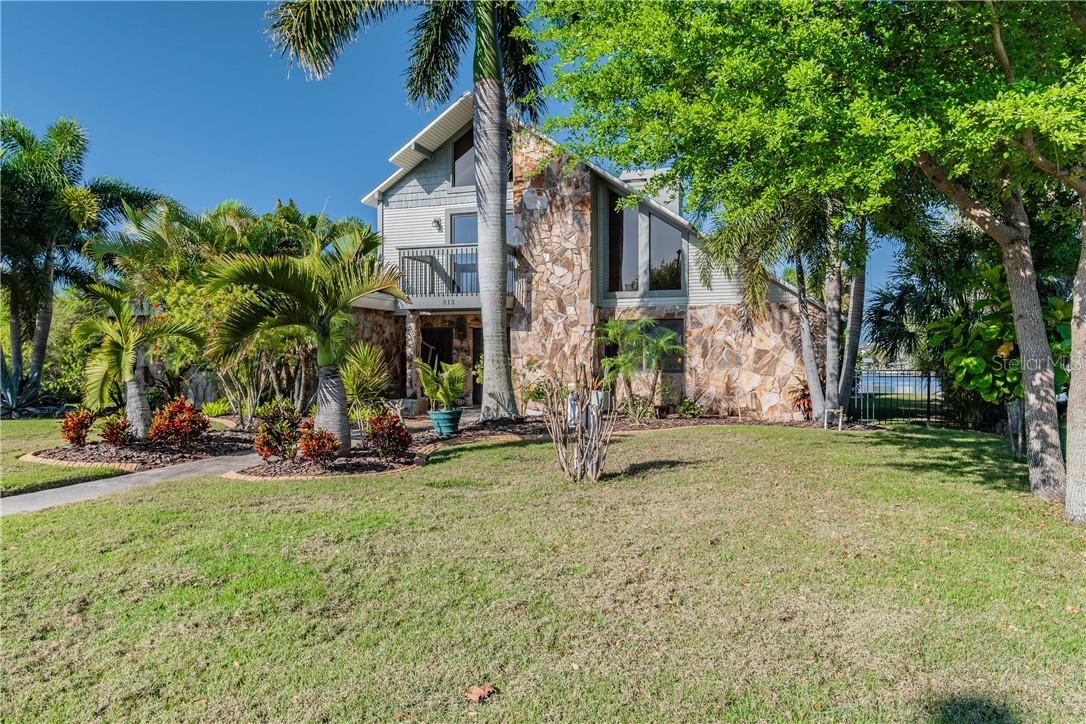 313 SW 14th St., Ruskin, FL 33570