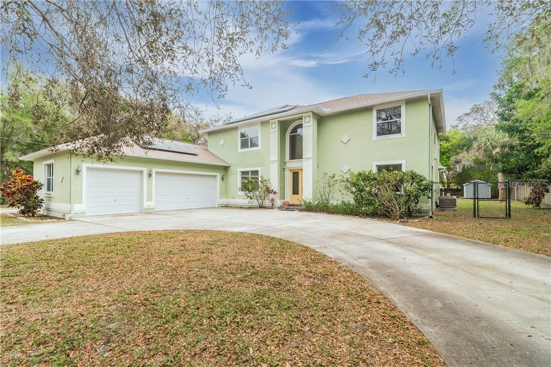 11381 Oak Ln., Largo, FL 33778