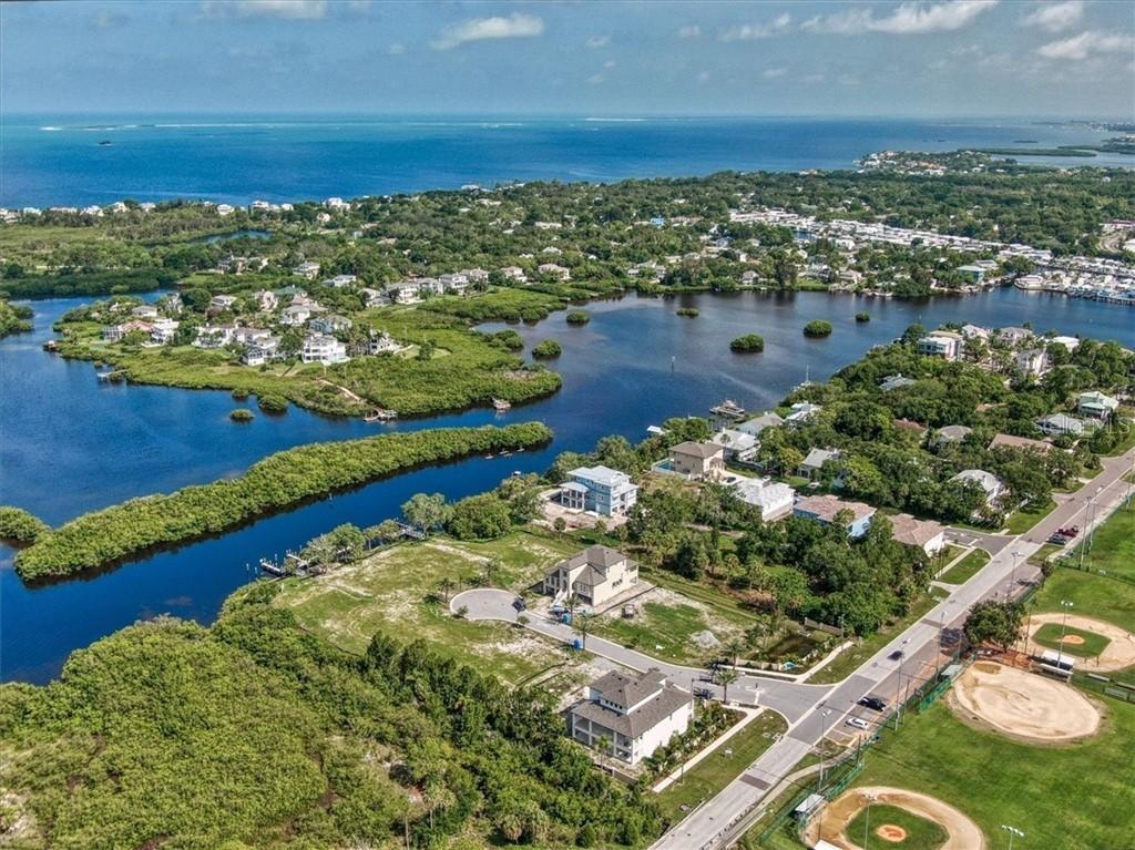 753 Harbor Palms Ct., Palm Harbor, FL 34683