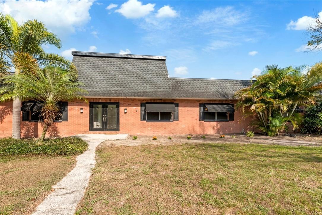 1303 Wallwood Dr., Brandon, FL 33510