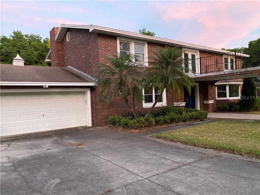 2904 S Kingsway Rd., Seffner, FL 33584