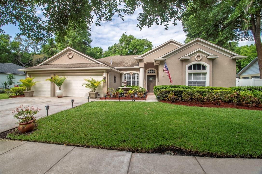 98 Camelot Ridge Dr., Brandon, FL 33511