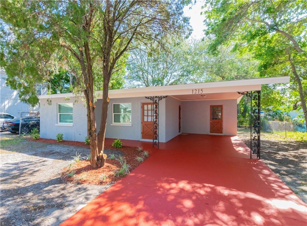 1215 7th Street Ct., Bradenton, FL 34205