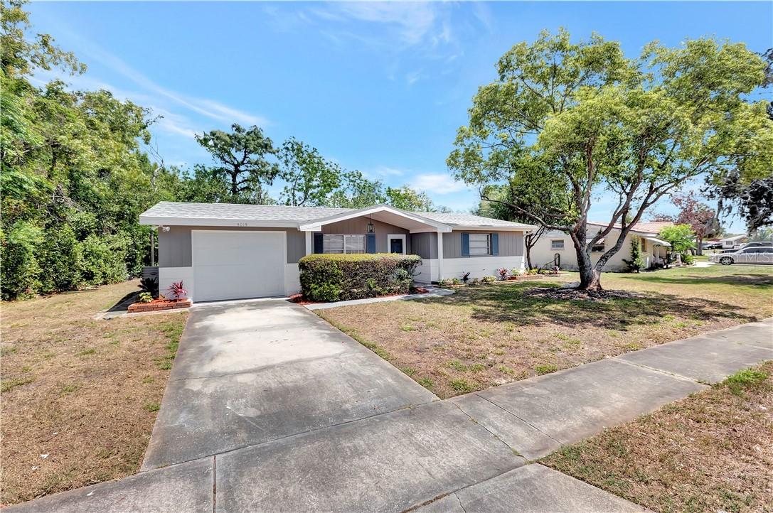 5019 Forest Hills Dr., Holiday, FL 34690
