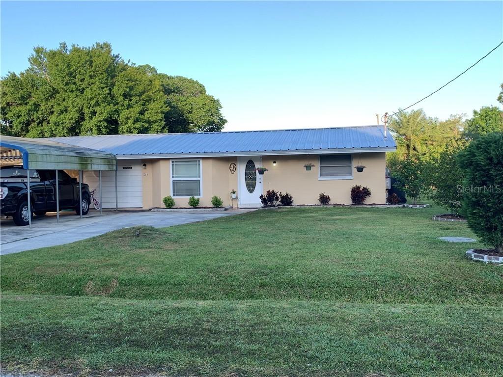 405 11th St., Ruskin, FL 33570