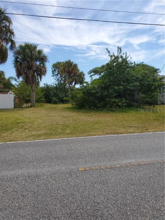 7310 New York Ave., Hudson, FL 34667