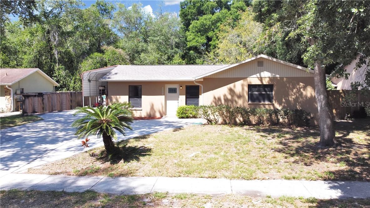2313 Towery Tr., Lutz, FL 33549