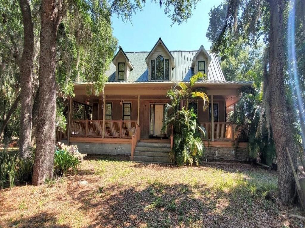 216 Castillo Road, Ruskin, FL 33570