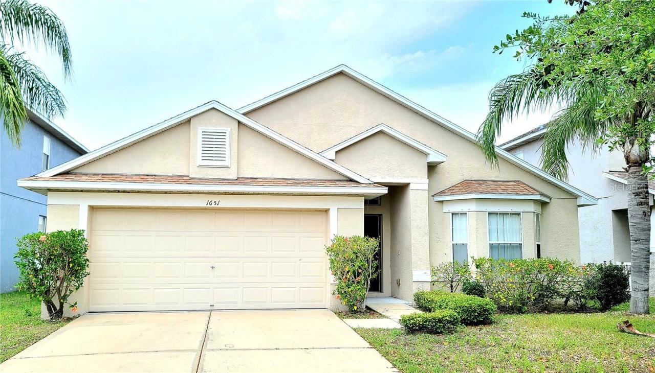 1651 Bonita Bluff Ct., Ruskin, FL 33570