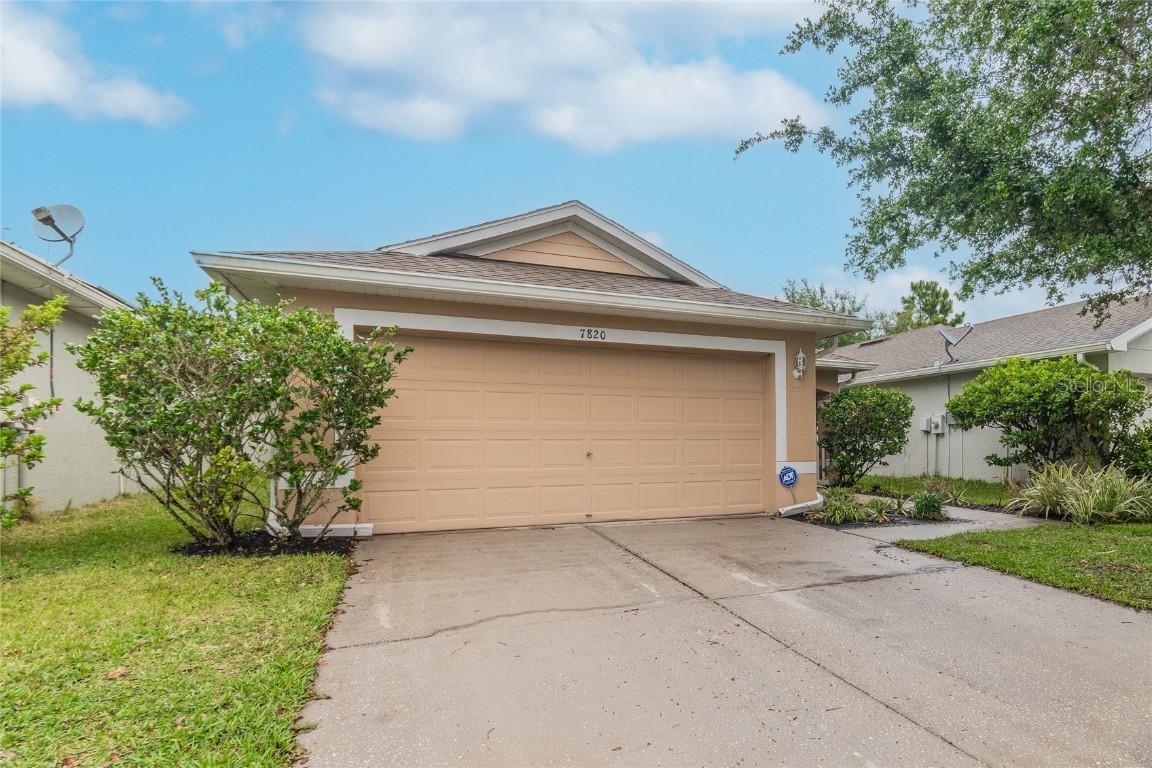 7820 Foxgrove Dr., Land O Lakes, FL 34637