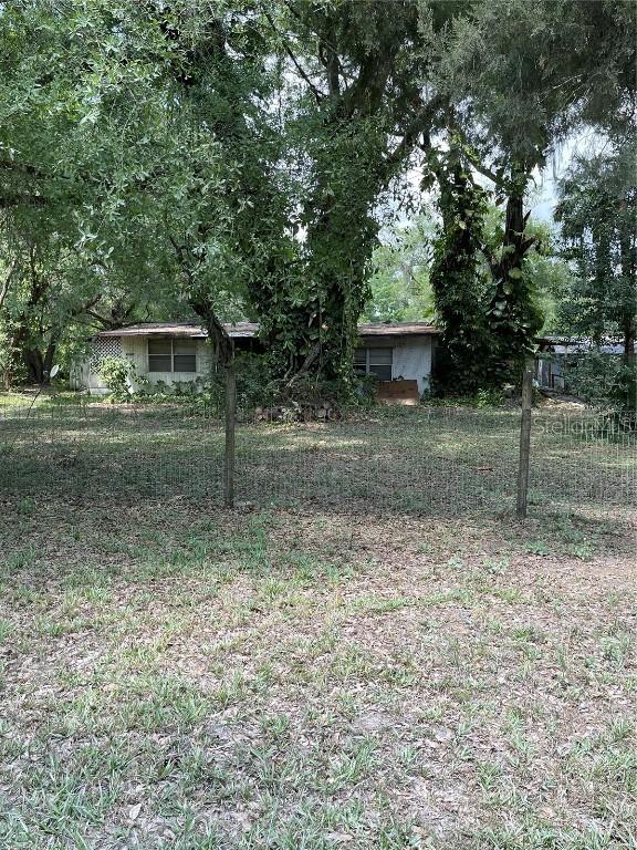 40245 Jerry Rd., Zephyrhills, FL 33540