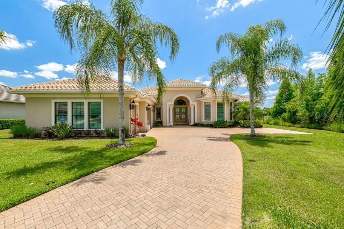 17409 Varona Pl., Lutz, FL 33548