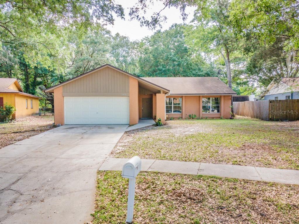 13830 Cherry Creek Dr., Tampa, FL 33618