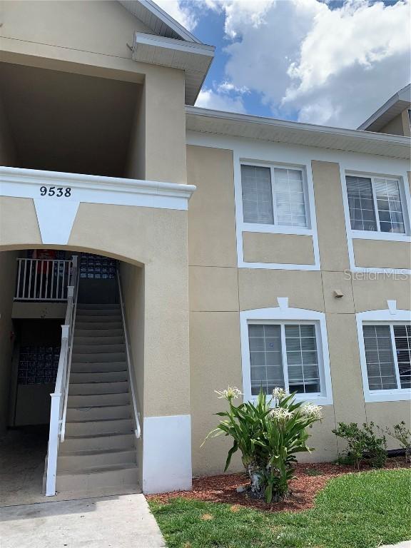 9538 Newdale Way #102, Riverview, FL 33578