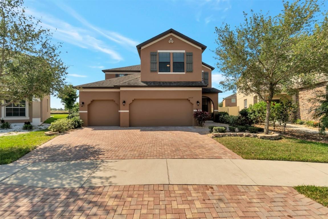 10137 Celtic Ash Dr., Ruskin, FL 33573