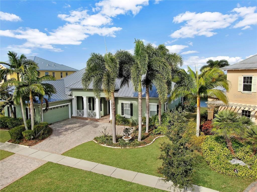 819 Islebay Dr., Apollo Beach, FL 33572