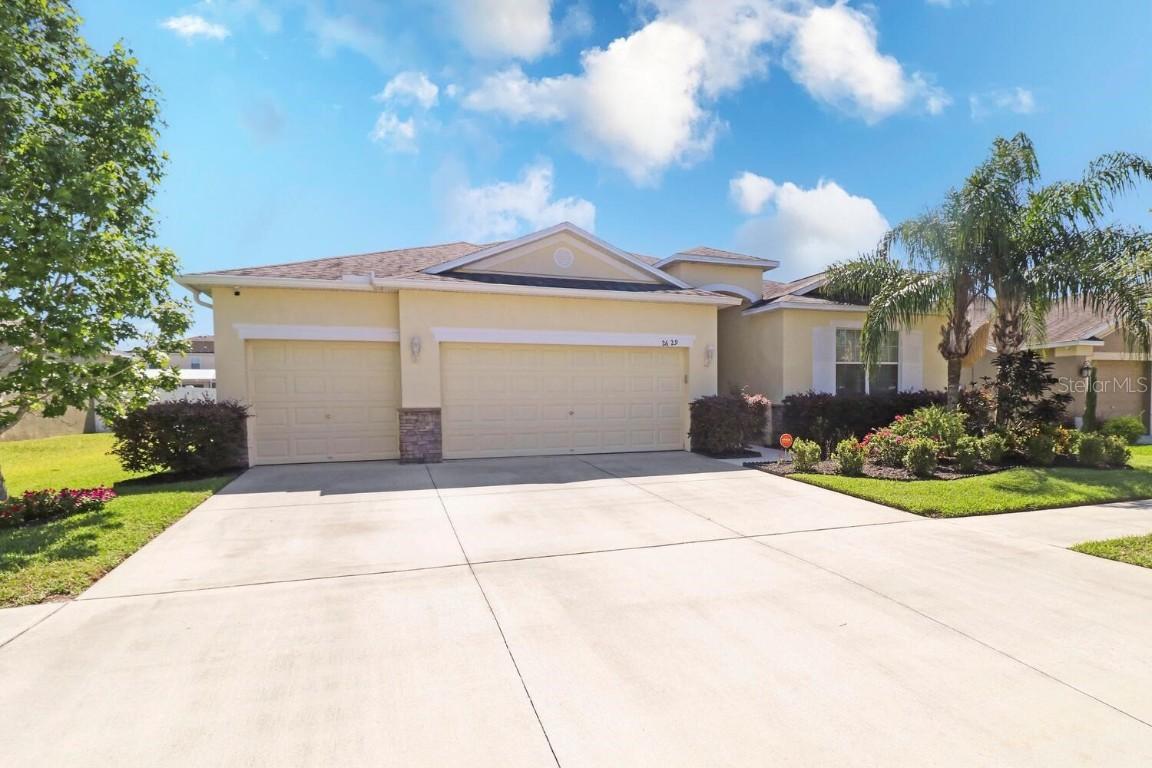2629 Yukon Cliff Dr., Ruskin, FL 33570