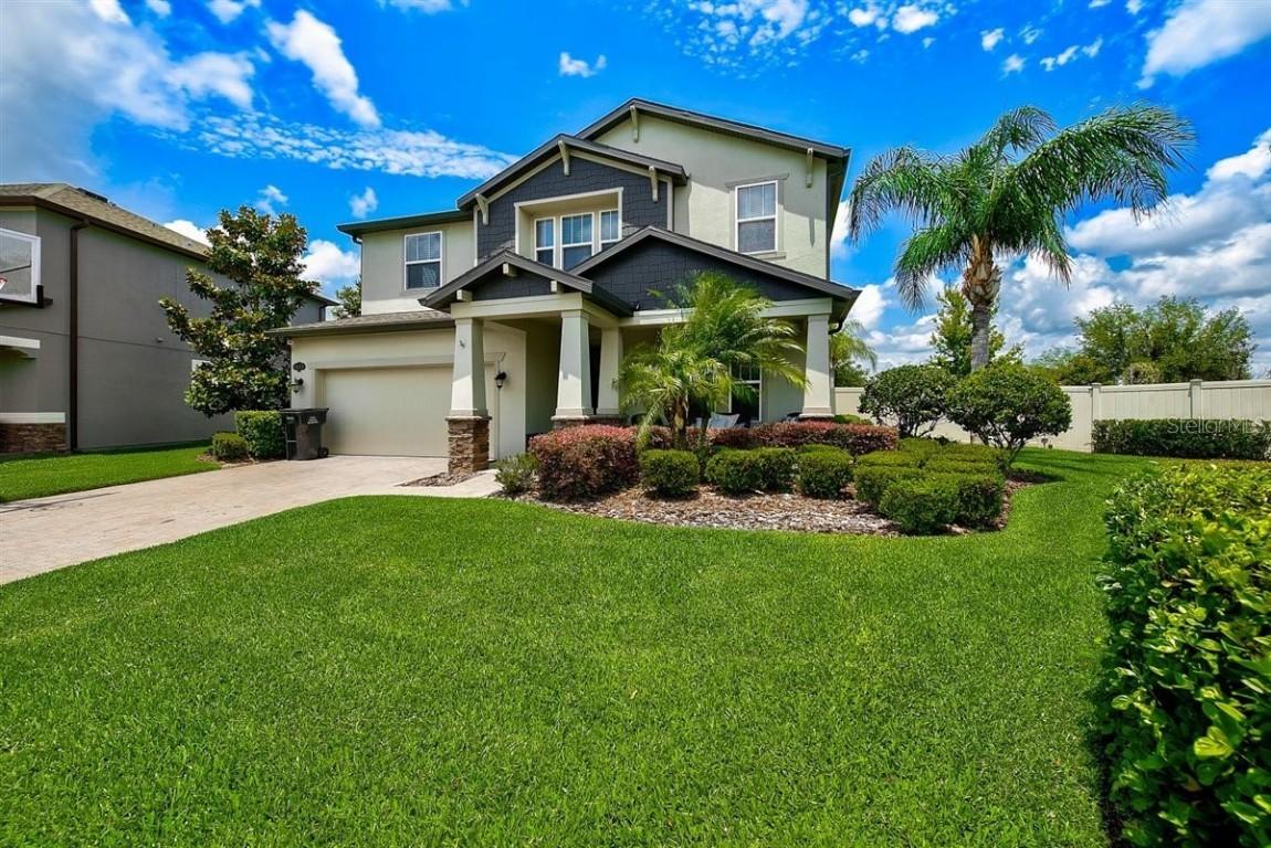 1669 Feather Grass Loop, Lutz, FL 33558