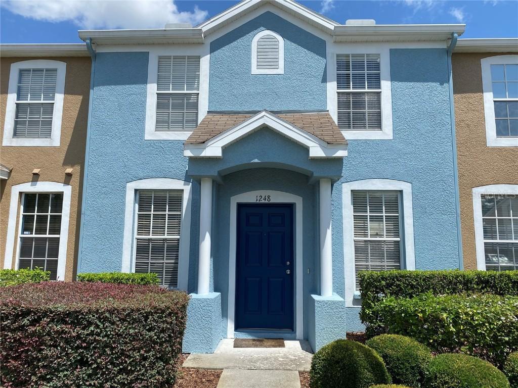 1248 Charlesworth Dr., Wesley Chapel, FL 33543