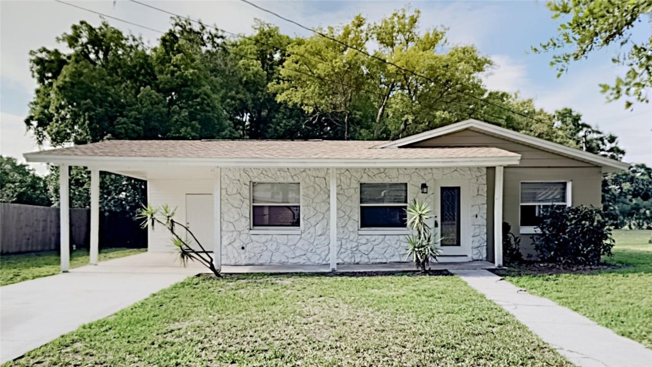 311 Dickson St., Kissimmee, FL 34744