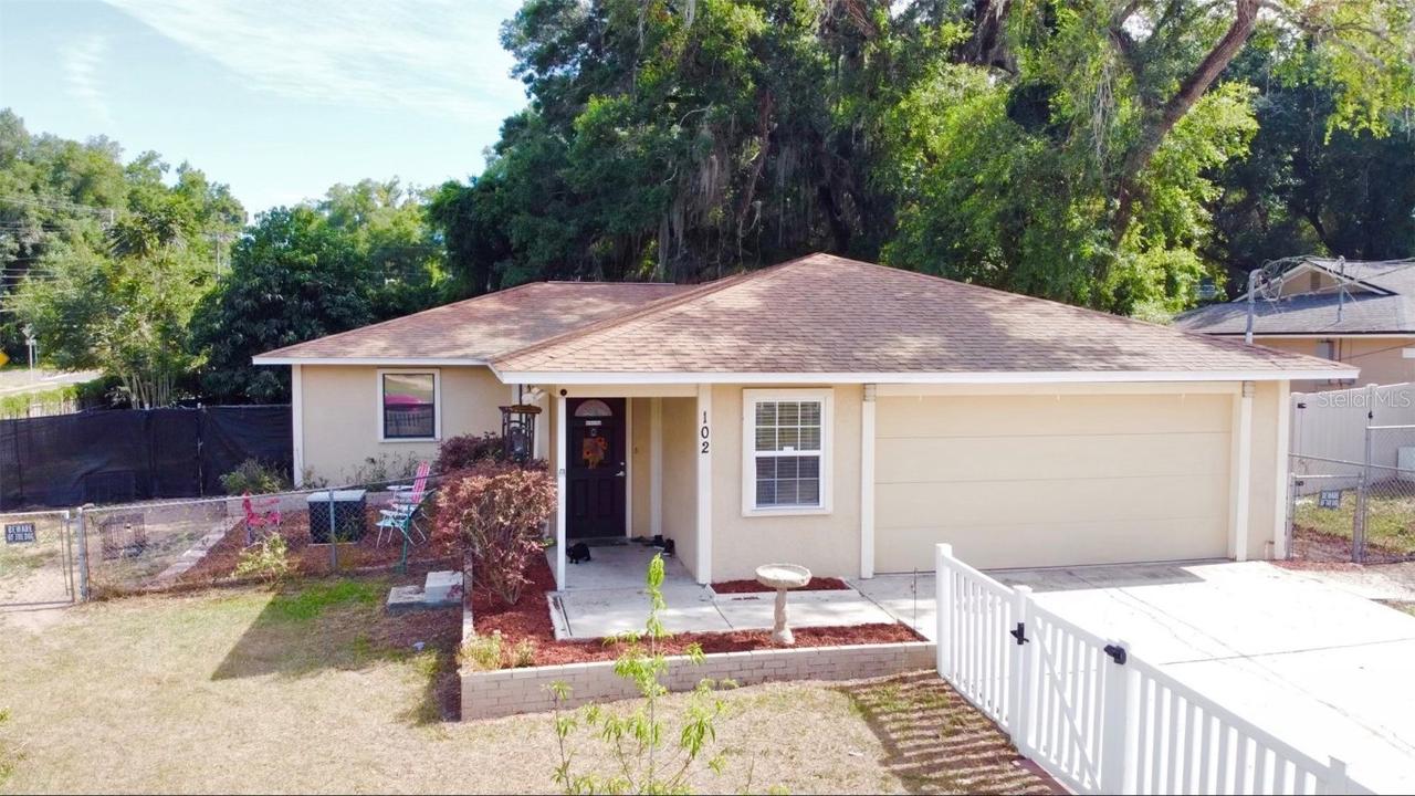 102 Euclid Ave., Seffner, FL 33584