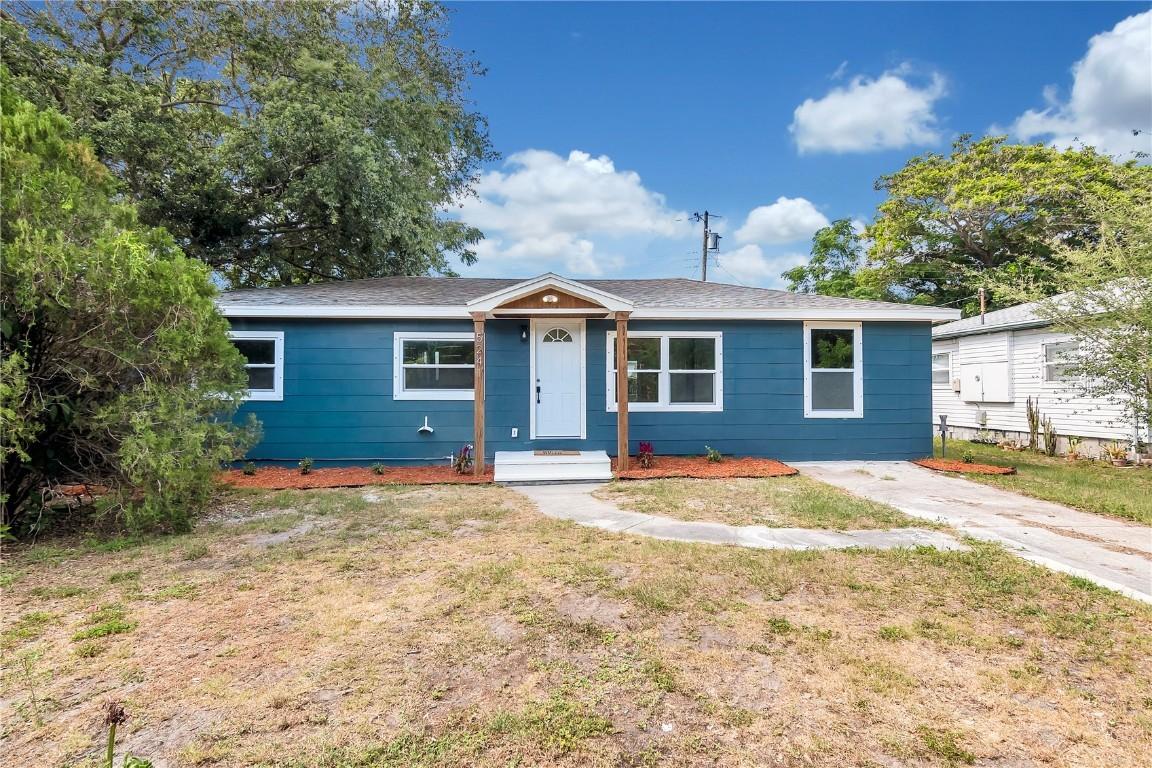 5241 42nd Ave., St Petersburg, FL 33709