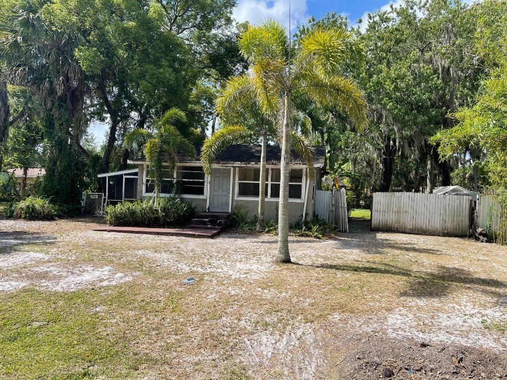 5200 Mallett Dr., Port Richey, FL 34668